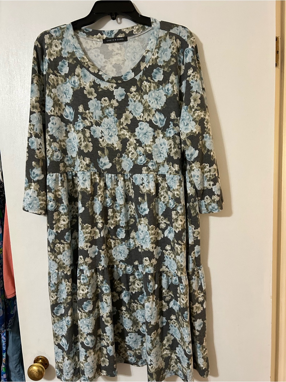 Chris & Carol Grey and Blue Floral Top